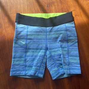 Lululemon Bike Shorts Blue Size 4
